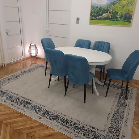 Turquoise Apartment